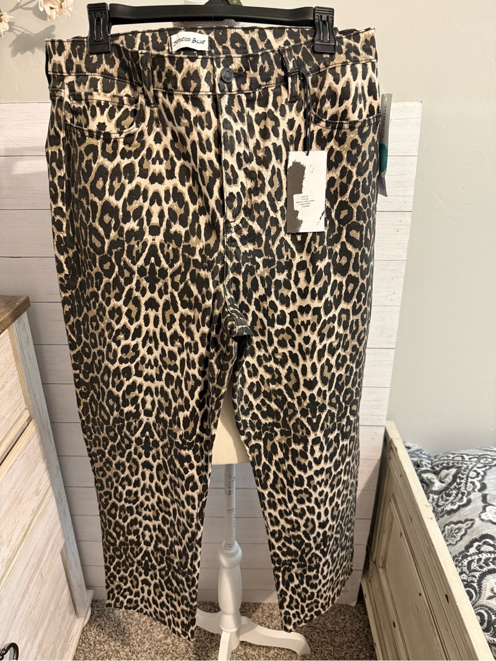 NWT Leopard Print Straight-Leg Pants in Tan/Black